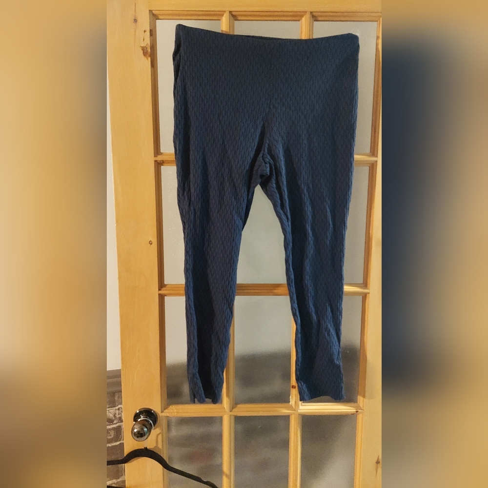 Ankle pants